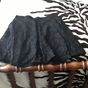 Bogo black skirt